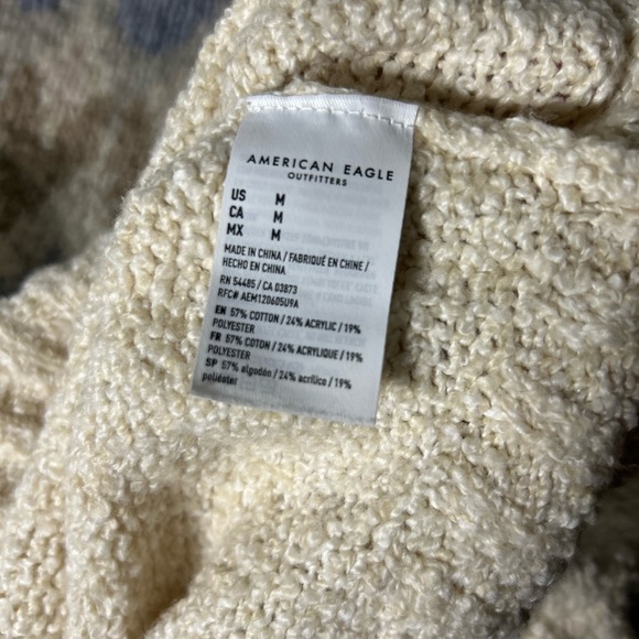 American Eagle Outfitters Cream and Blue Turtleneck Sweater - Picture 4 of 4